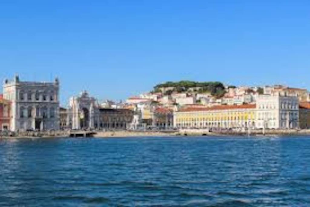 Charming Terrace Flat Center And Trendy Location Apartment Lisbon Exterior photo